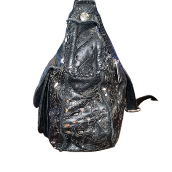 Patricia Nash embossed black leather bag cut outs reveal silver underneath. B5 - Picture 7 of 13